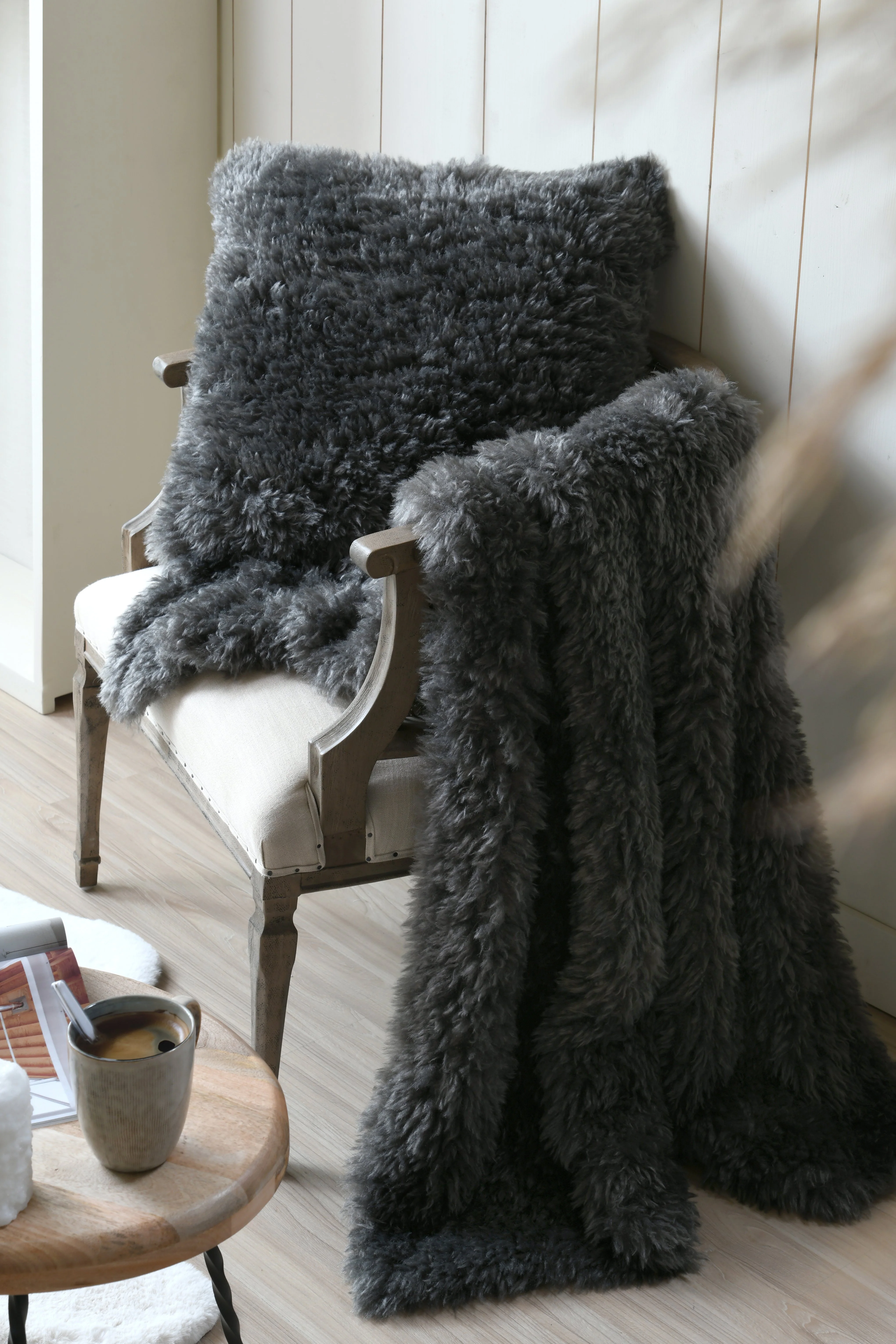 Coussin fluffy 50x50cm - Image 3