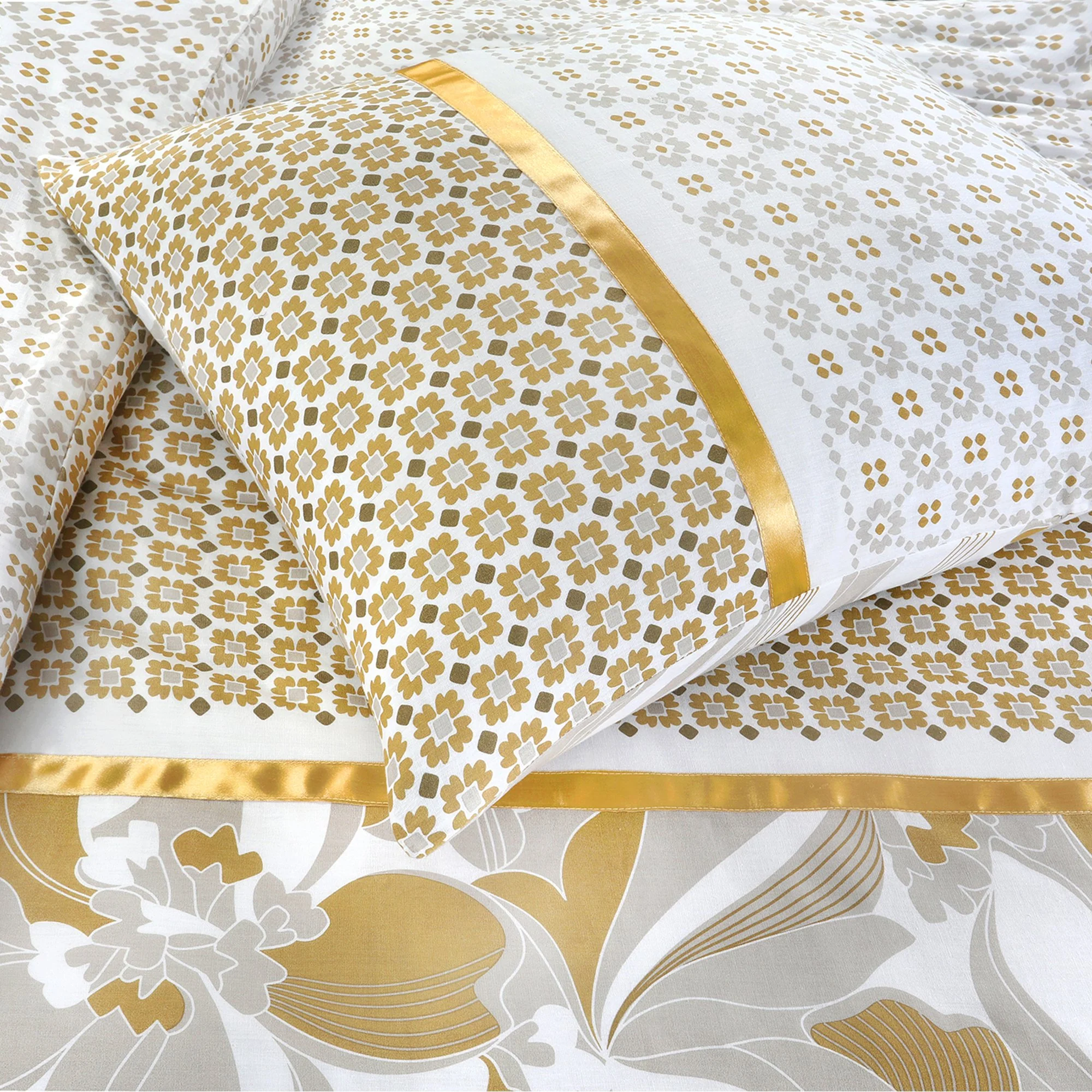 Parure housse de couette 240 x 220 cm et 2 taies d'oreiller - Blanc