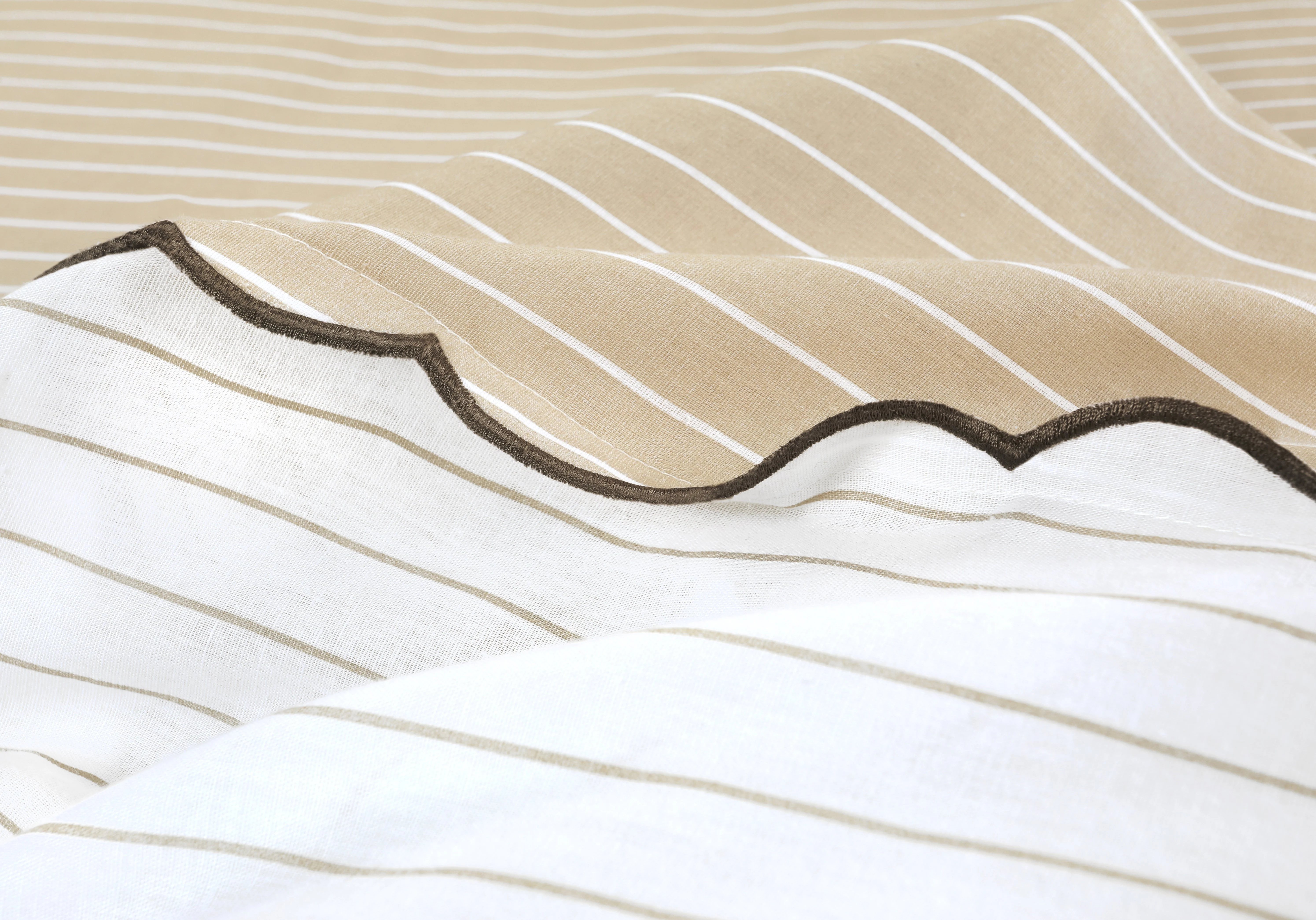 Parure housse de couette 260x240cm et 2 taies d'oreiller 63x63cm - Beige - Image 3