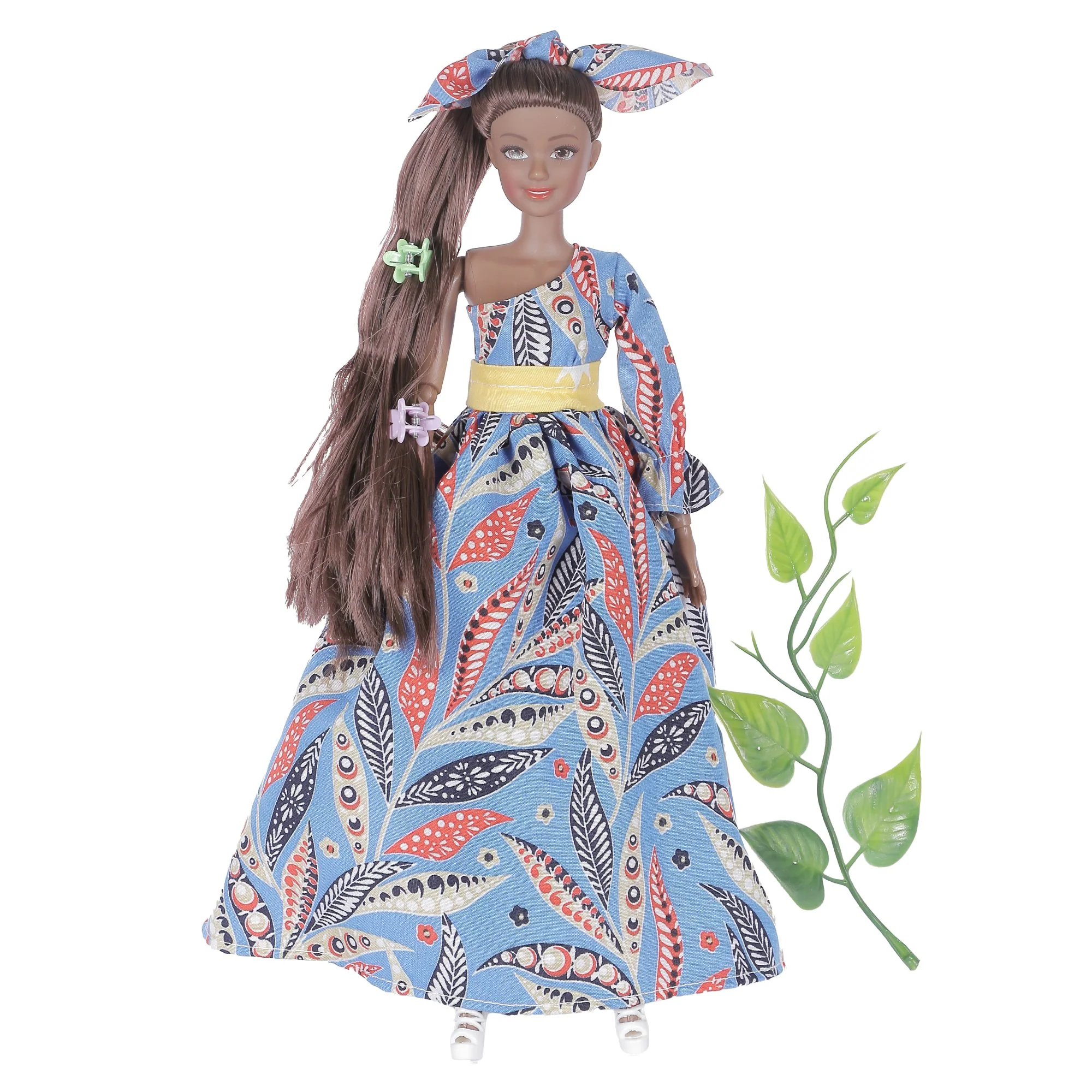 Poupée mannequin robe traditionnelle 33 cm  - Marron - Image 2