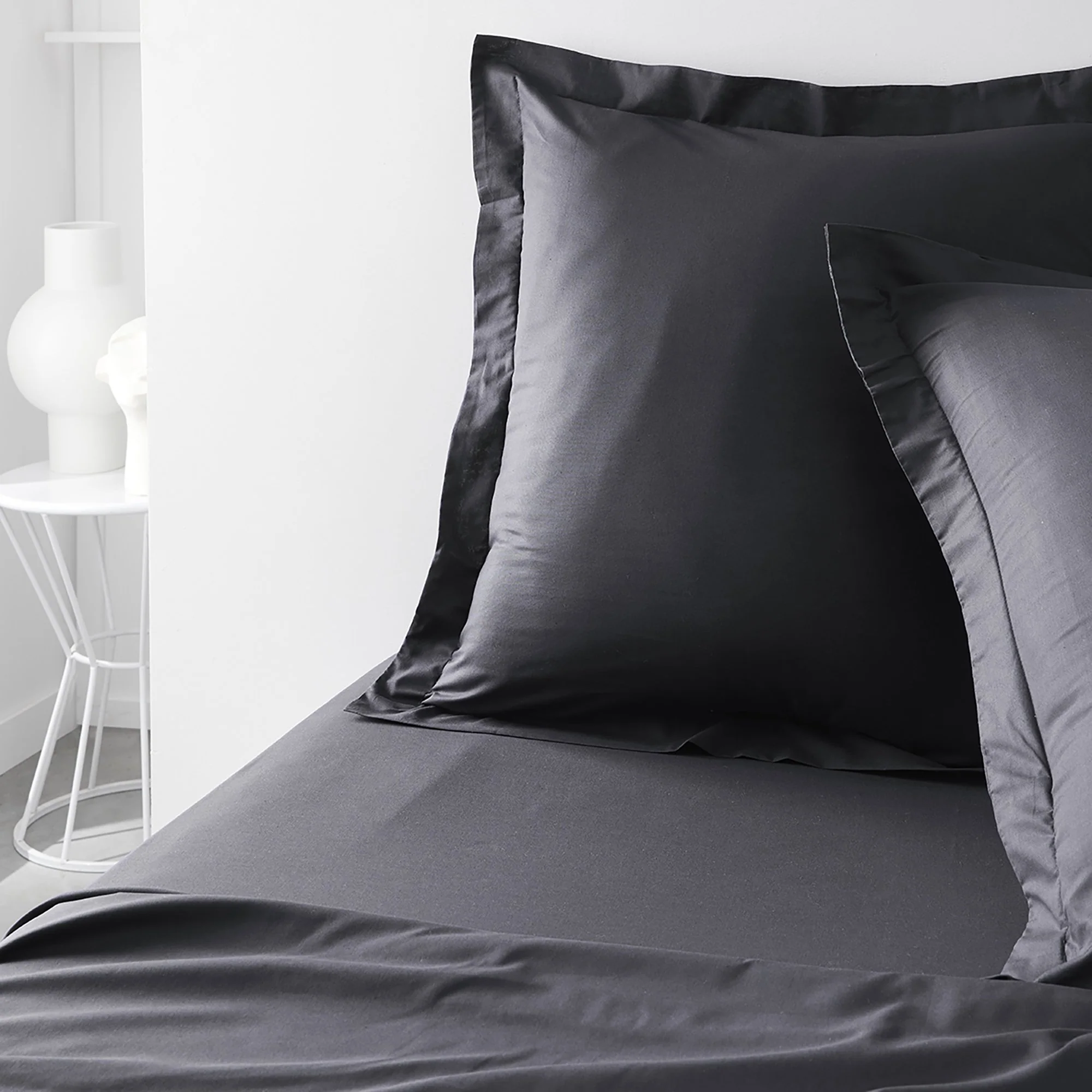 Taie d'oreiller tendance 57 fils  - Gris